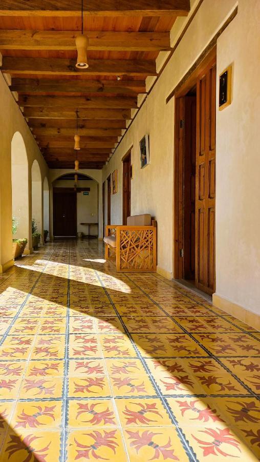 Hotel Junvay San Cristóbal de Las Casas Dış mekan fotoğraf