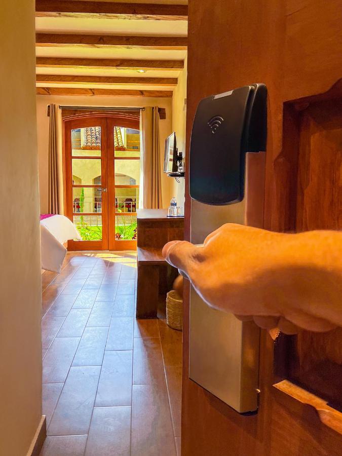 Hotel Junvay San Cristóbal de Las Casas Dış mekan fotoğraf